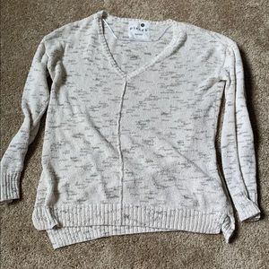 kensie sweater M